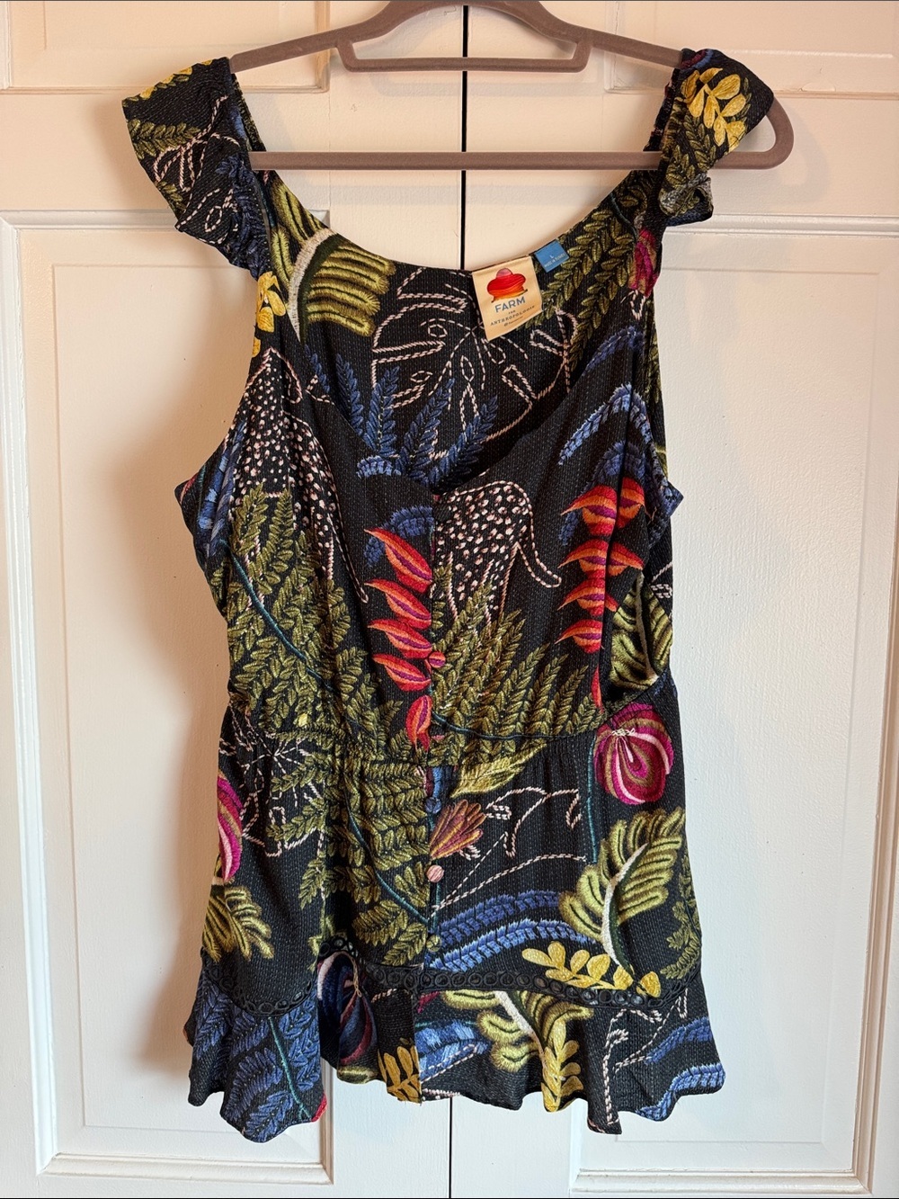 NWOT FARM Rio Black Tropical Floral Ruffle-Peplum Hem Camisole Beautiful Details - Picture 4 of 10
